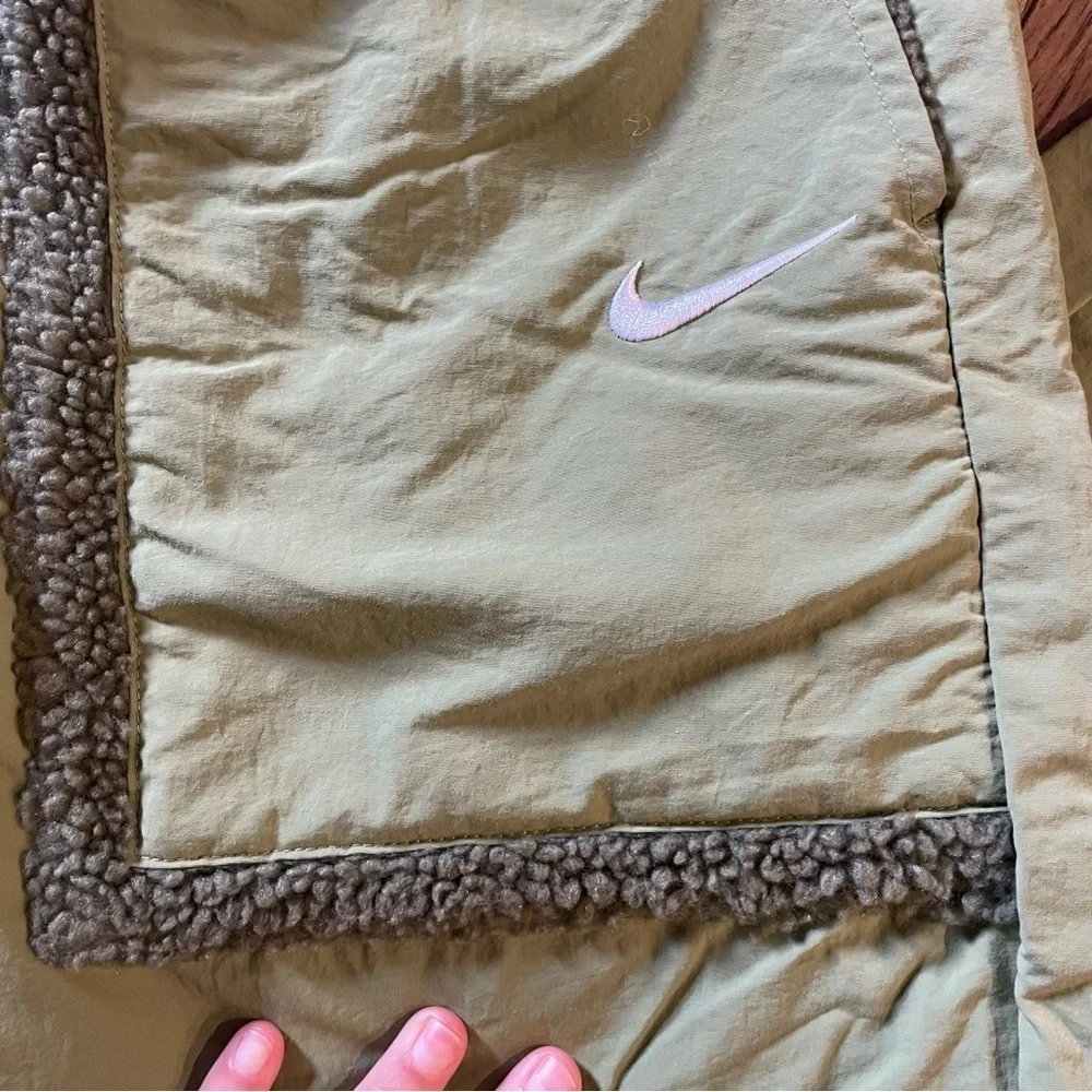 Nike Green Light Weight Sherpa Athletic Casual Sweat Pants UUU - Picture 3 of 4